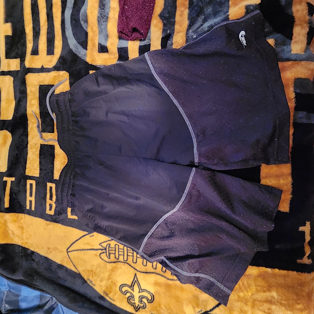 Source Unknown Black Athletic Shorts